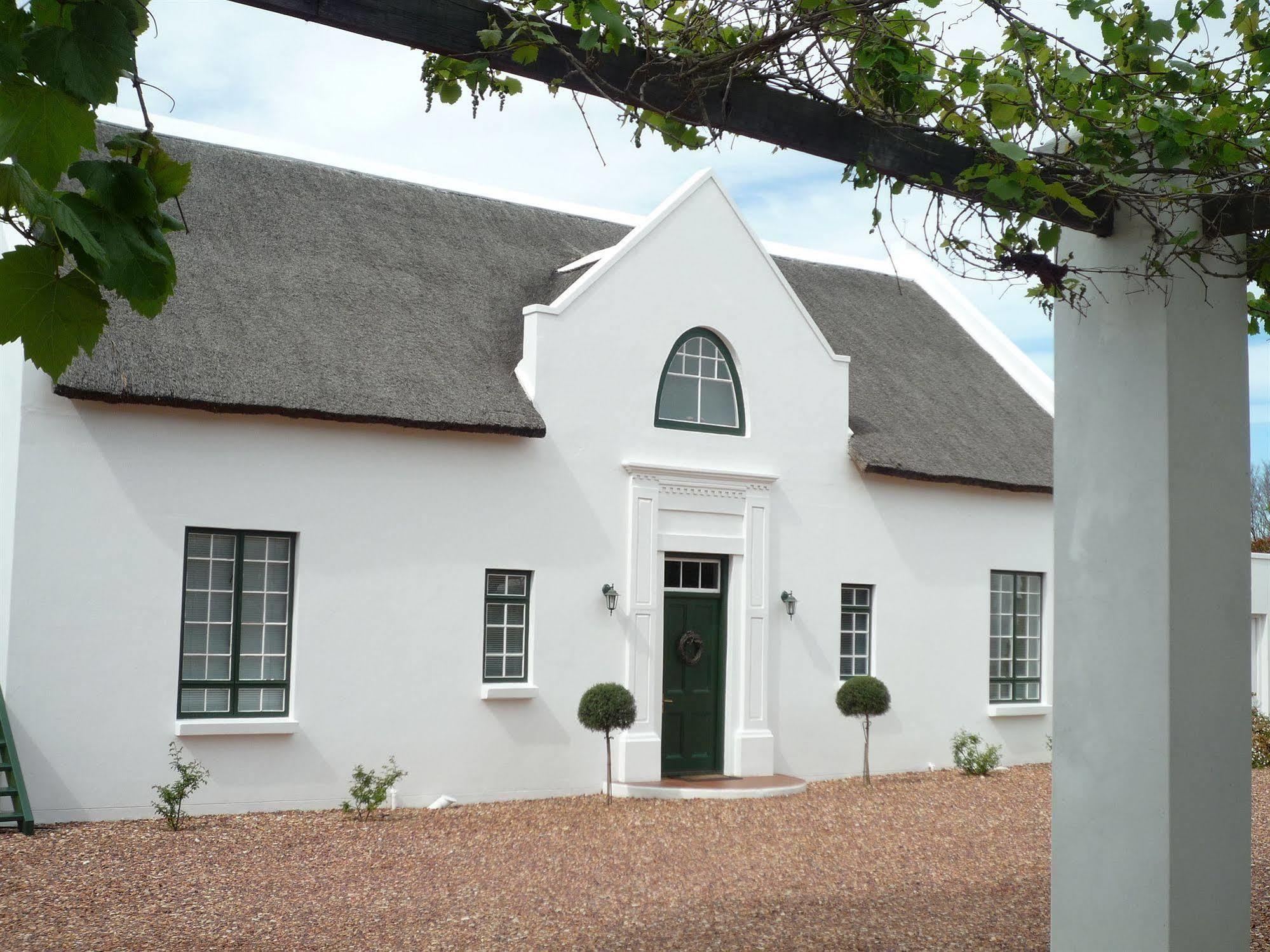 Rothman Manor Hotel Swellendam Bagian luar foto